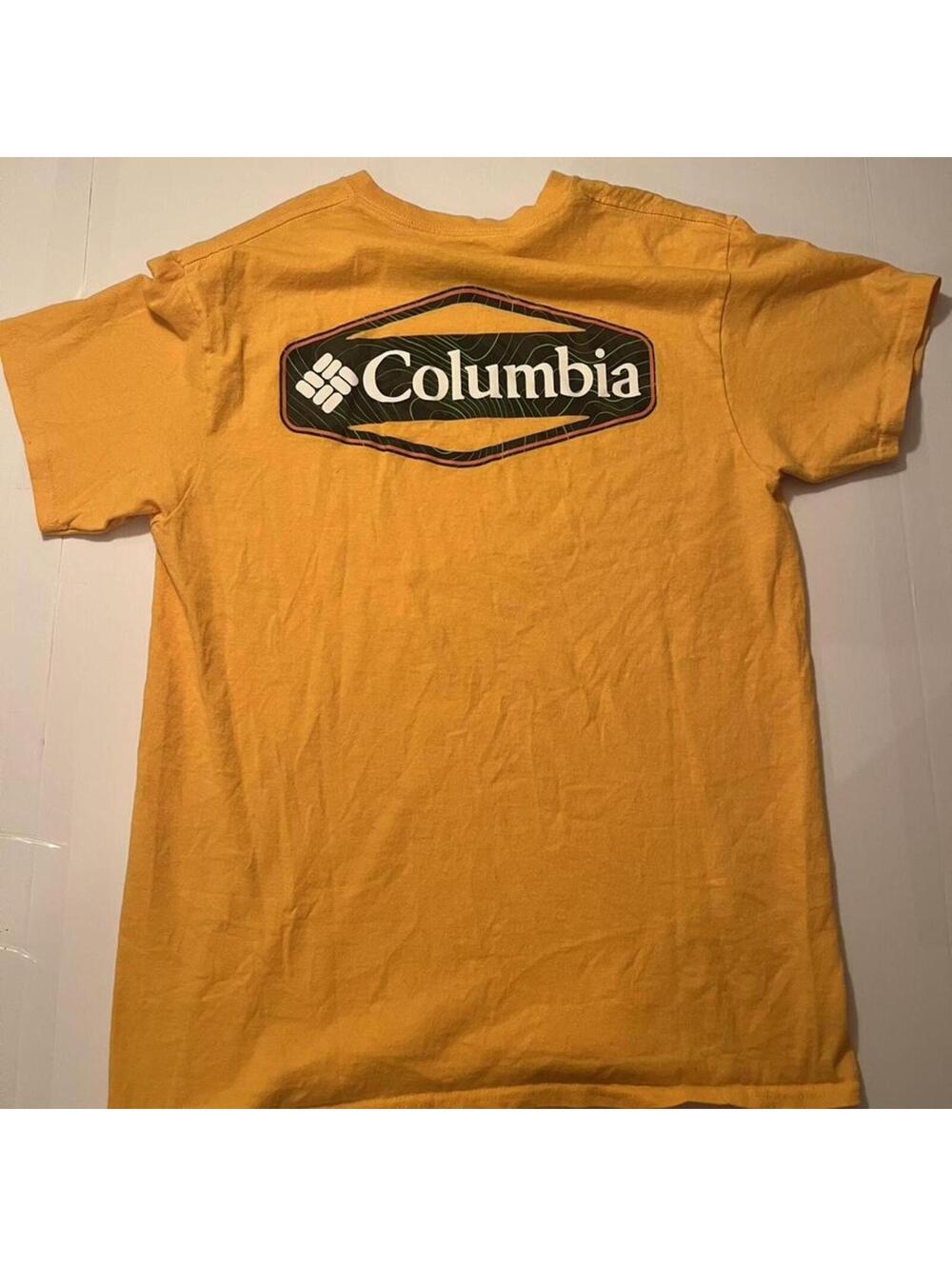 Y2K Columbia Graphic Tee Outdoors Back hit, Medium